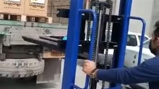 فروش بالابر و استاکر خودکششی