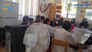 دورهمی شاعران جوان و کتابخوانان در شهر قصرقند