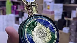 ادکلن یو ان پاریس کرنر