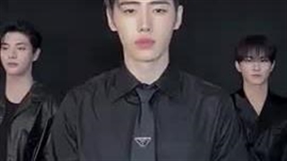 سلام خوبید؟! تنها یک آدم که حوصلش سر رفته برگشته :-(