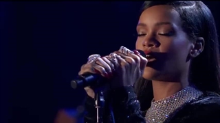 اجرای زنده اهنگ Diamonds از Rihanna (درخواستی )