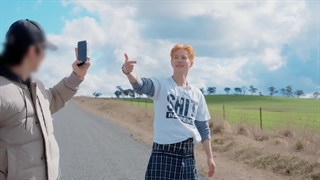 ویدئو پشت صحنه‌ی فیلمبرداری موزیک ویدیو Who Are You سوهو با زیرنویس فارسی