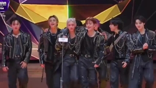 واکنش پسرا وقتی دسانگ رو بردن