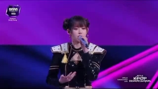 اجرای یکی از اهنگ های هانتریکس توسط بیبی مانستر  کپشنننننن