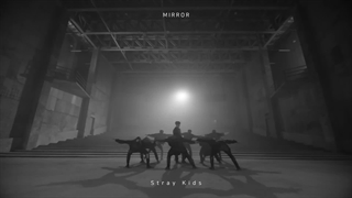 Stray Kids "Mirror" Performance Video