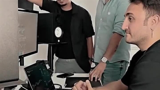 قطعه مشترک حسین سلیمانی و امیرحسین افتخاری (خواننده‌ آکادمی گوگوش)