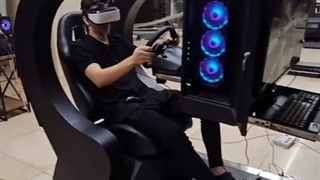 شبیه ساز رانندگی واقعیت مجازی |‌ لئوتک