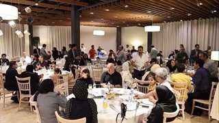 آنچه در شبی که گذشت؛ کلیپ شبی صمیمی و پرلبخند کنار خانواده‌های بهره‌برداری فجر انرژی