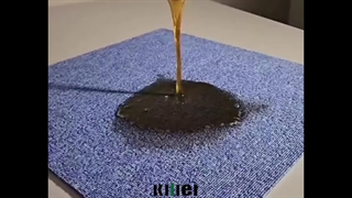 اما با یک اسپری مناسب و یک دستمال نرم، لکه خیلی راحت پاک می‌شود.