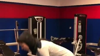 ۶.ددلیفت رومانیایی دمبل