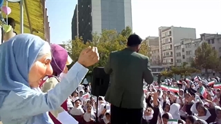 برگزاری جشن مدرسه با حضور ماشا