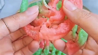 شرینی پنجره یلدایی