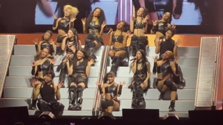 Mean Girls fancam at Beautiful Chaos Tour SF Day 2 12-06-25_KATSEYE