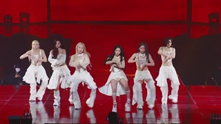 اجرای جدید آهنگ rico از انمیکس در کنسرتشون ( دوربین اصلیه )