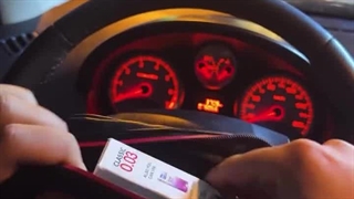 میگه فیلم ببینیم… ولی تو می‌دونی برنامه واقعی چیه!