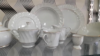 پست نوستالژی، سرویس چینی خزر، تولید کننده ظروف چینی