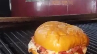 پیتزا برمودا | بهترین پیتزا نوشهر