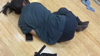 انقدر مغزت حرف میزنه که این حرکتو میزنی::