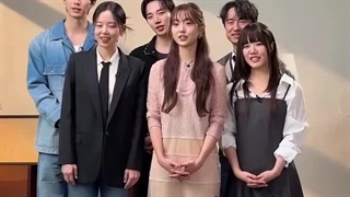 مومنت های قشنگ با بازیگران سریال قهرمان نقدی♡♡