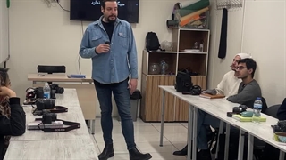 از یک ماشین در حال حرکت چطور عکاسی کنیم ؟