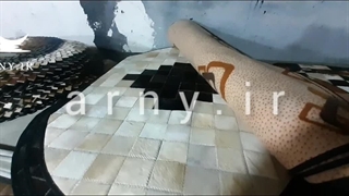 پادری و رومیزی فرشپوست