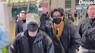 پسرا امروز در فرودگاه مثل اینکه دارن میرن دبی♡♡♡