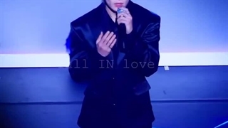 اجرای مشترک آی ان STRAY KIDS و جی وای پی در کنسرت ژاپن جی وای پی