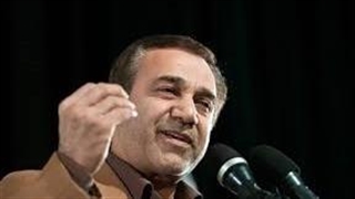 خوانندگی محمد گلریز بر سر مزار هنرمندان در بهشت زهرای تهران