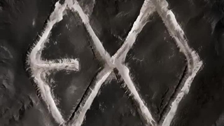 دومین آهنگ از هشتمین فول آلبوم REVERXE اکسو به اسم Back It Up