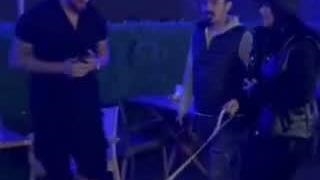 خانم. میشه با سگتون عکس بگیرم