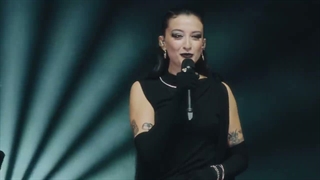 Melike_Şahin_-_İfşa___Dilhan_Şeşen,_Seda_Erciyes,_Tuğçe_Şenoğul__#AKKOR_ilk_konser_(720p)