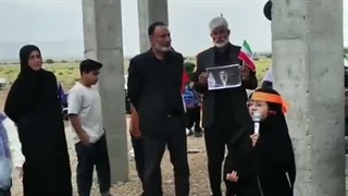 رجز خوانی دختری در روستای خلیلی استان فارس