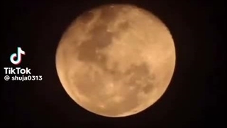 وقتی میگم ماه ما قشنگ تره (ಡωಡ)