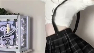 GG