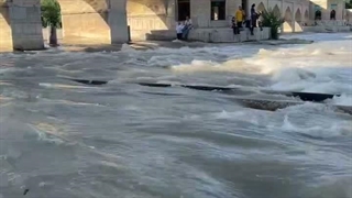 زاینده‌رود زیبا به اصفهان بازگشت