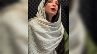نمایی از کلاس و آوازخوانی استاد #پارمیس_هوبخش / استاد آواز پاپ و سنتی، آواز انگلیسی، سلفژ و صداسازی