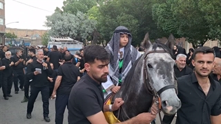 مراسم تخته زنی اخی جهان (2)  ـ محرم 1405