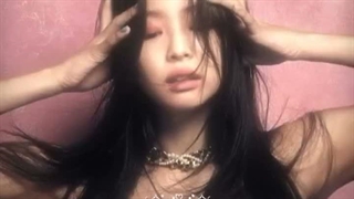 یکسال با شما در نماشا. کپشن