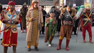 شبیه خوانی (22) ورود اسرا به کوفه . مجلس ابن زیاد ــ محرّم 1405 اخی جهان