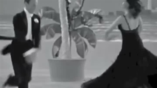 آهنگ sway اثر دین مارتین با اجرای Dean Martin و Rita Hayworth هوشمند عقیلی