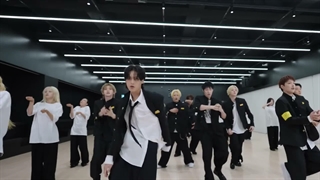 دنس پرکتیس BAD  ATEEZ